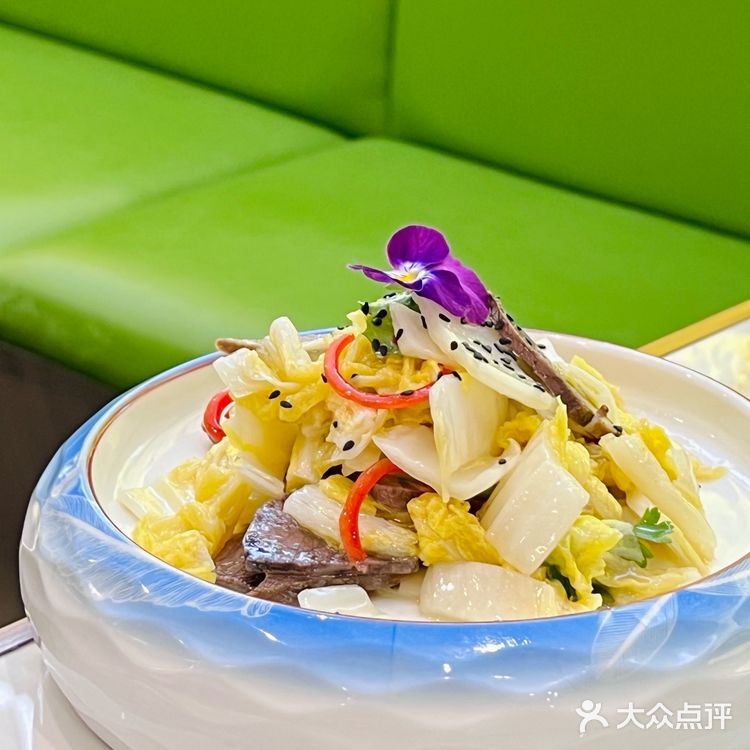 不是去不起新疆🐎而是杭州更有性价比‼️