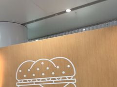 -麦当劳(北京大兴机场二层国内到达(安检外)店)