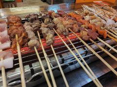 -哈尔滨小酒馆·鲜肉现穿自助烧烤(康新花园店)