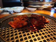 -唯成•韩国炭火烤肉 유성고기