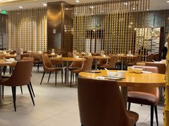 -乐忻皇朝(上海中心大厦店)