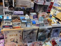 -IPSTAR潮玩星球(西单华威潮铺街店)