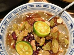 -新大咀港式茶餐厅(宝山万达店)
