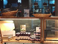 -Dough&Joe团憩(瑞虹天地月亮湾店)