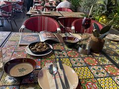 -BROWNSTONE布朗石西班牙餐厅(富城店)