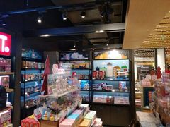 -泡泡玛特POPMART(苏州诚品生活店)