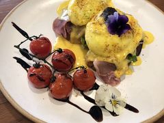 黑松露帕尔玛火腿班尼迪克蛋-UPPER KITCHEN(延安路店)