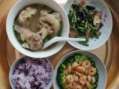 -鲸育宝宝月嫂(徐汇店)