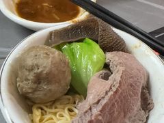 -官塘陈记鱼生·潮汕砂锅粥·牛肉火锅(潮枫路总店)