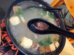 -百年尹氏汤包(湖南路狮子桥店)