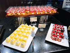 -澳门旅游塔360°旋转餐厅(南湾湖广场店)