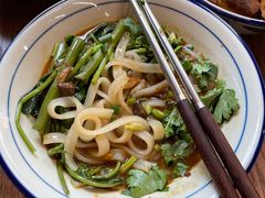 -CowCow其其·牛杂咖啡公司(六运店)