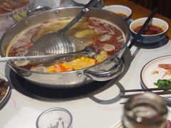 -乡土黄·鲜牛肉火锅·小龙虾(兴业街店)
