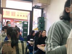 等位区-曹宝林砂锅麻辣烫(星光路店)