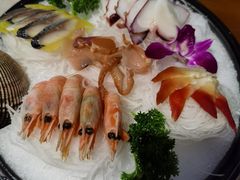 -青瓦餐厅·生鱼片·韩园烤肉(西塔店)