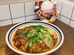 -醉牛腩·面小馆