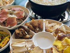 -野菌皇海景野生菌火锅(滨海大道店)