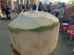 -三亚新鸿港水果一级批发市场