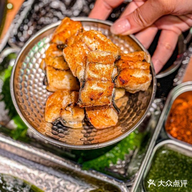 上海这家烤鳗鱼真的很难不爱呀~
