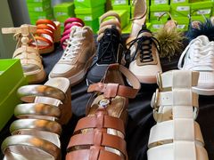 -广州周大福金融中心