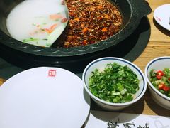 香辣鸳鸯锅-小牛海记潮汕牛肉店(永定路店)