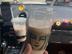 -窦店服务区-停车场