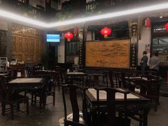 -蔼若春.传承三十年云南菜(金碧公园店)