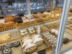 -焙丽拾光(麦凯乐直营店)