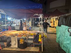 -吴山路夜市