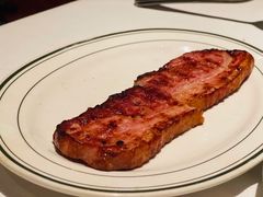 厚培根-Wolfgang’s Steakhouse 沃夫冈牛排馆(上海白玉兰广场店)