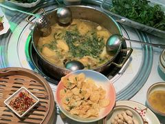 -菌山里·野生菌猪肚包鸡(阳光花园店)