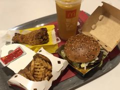 -麦当劳(宝山大厦店)