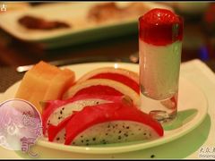 IMG_0111_光影_1-北京港澳中心瑞士酒店·瑞士咖啡厅·自助餐