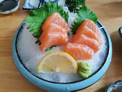 三文鱼刺身-村上一屋·亚洲菜融合小馆(南楼店)