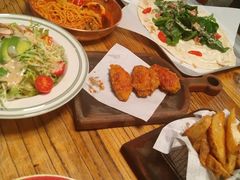 -I HOLIC艾豪丽披萨(KKone店)