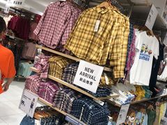 -优衣库(上海正大广场店)