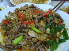 清真益鑫羊肉手抓馆-野黄菇炒牛柳-清真·益鑫羊肉手抓馆(花园北街店)