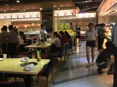 大堂-蒙肥羊·酸汤潮牛·鲜牛肉火锅烤肉自助(岗顶店)
