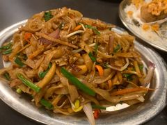 经典老友粉-蚝美人·生蚝海鲜烧烤(茶花园店)