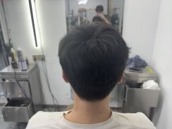 -藤野造型烫染·漂发