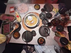 -芸山季·云南野生菌火锅(人民广场来福士店)