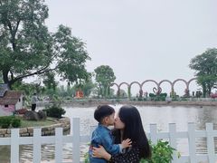 -鹅湖玫瑰文化园