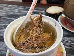 五指毛桃炖排骨瘦肉-益寿炖品店