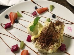 -HIGH FIVE哈福手工汉堡(桂林路店)