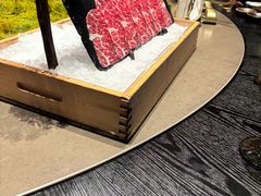 -蟹犇前•帝王蟹雪蟹(陆家嘴店)
