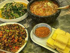 -浩海火燒雲傣家菜(芮欧百货店)