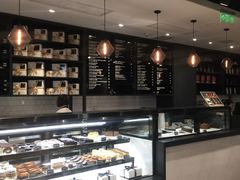 面包甜点陈列柜-Awfully Chocolate(嘉里城店)