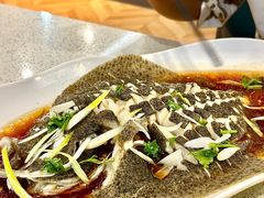 -巧克力渔家.小船海鲜胶东菜(万平口店)