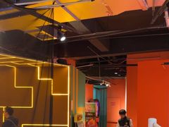 -不可思议减压馆·解压博物馆·摔碗发泄·团建定制