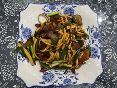 -记忆湘菜馆(芙蓉镇店)